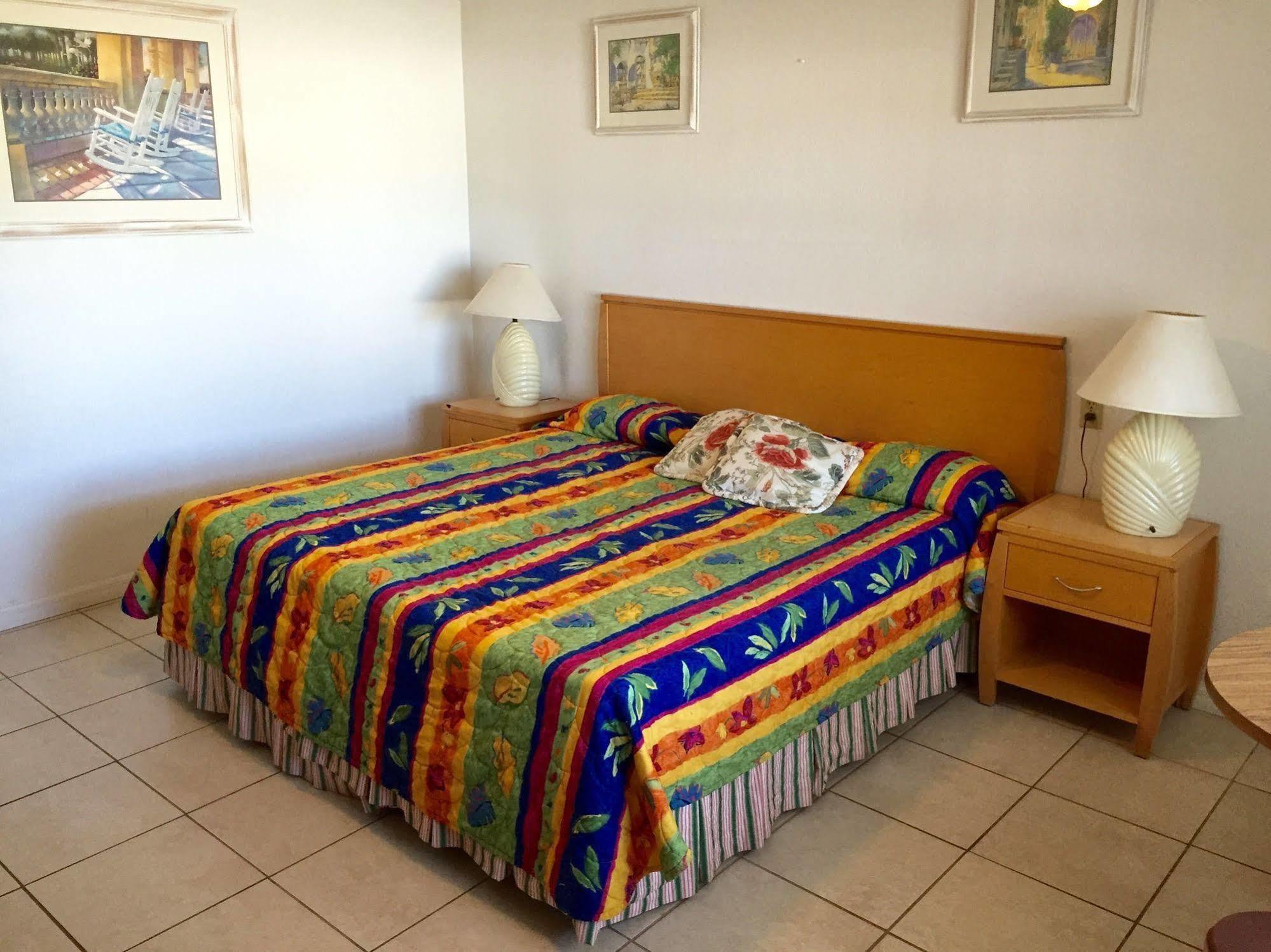 Economy Suites Cypress Gardens Zewnętrze zdjęcie