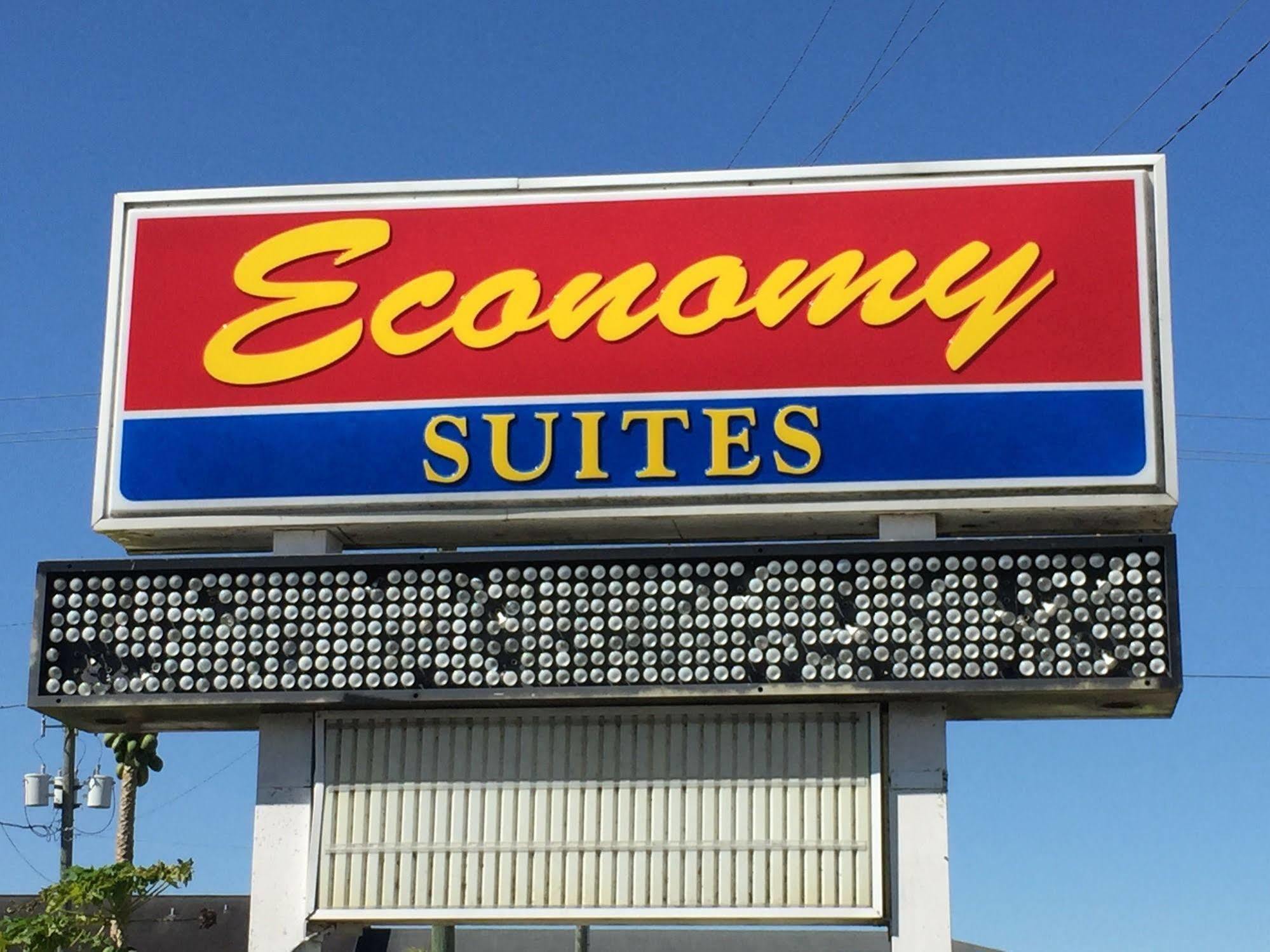 Economy Suites Cypress Gardens Zewnętrze zdjęcie
